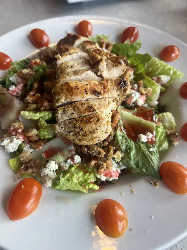 Northwest Salad with Chicken